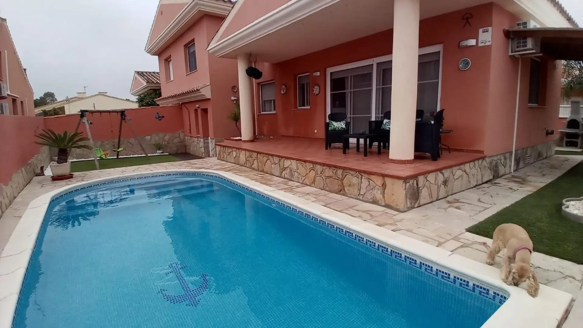 Villa Arel Riumar 0*,  España